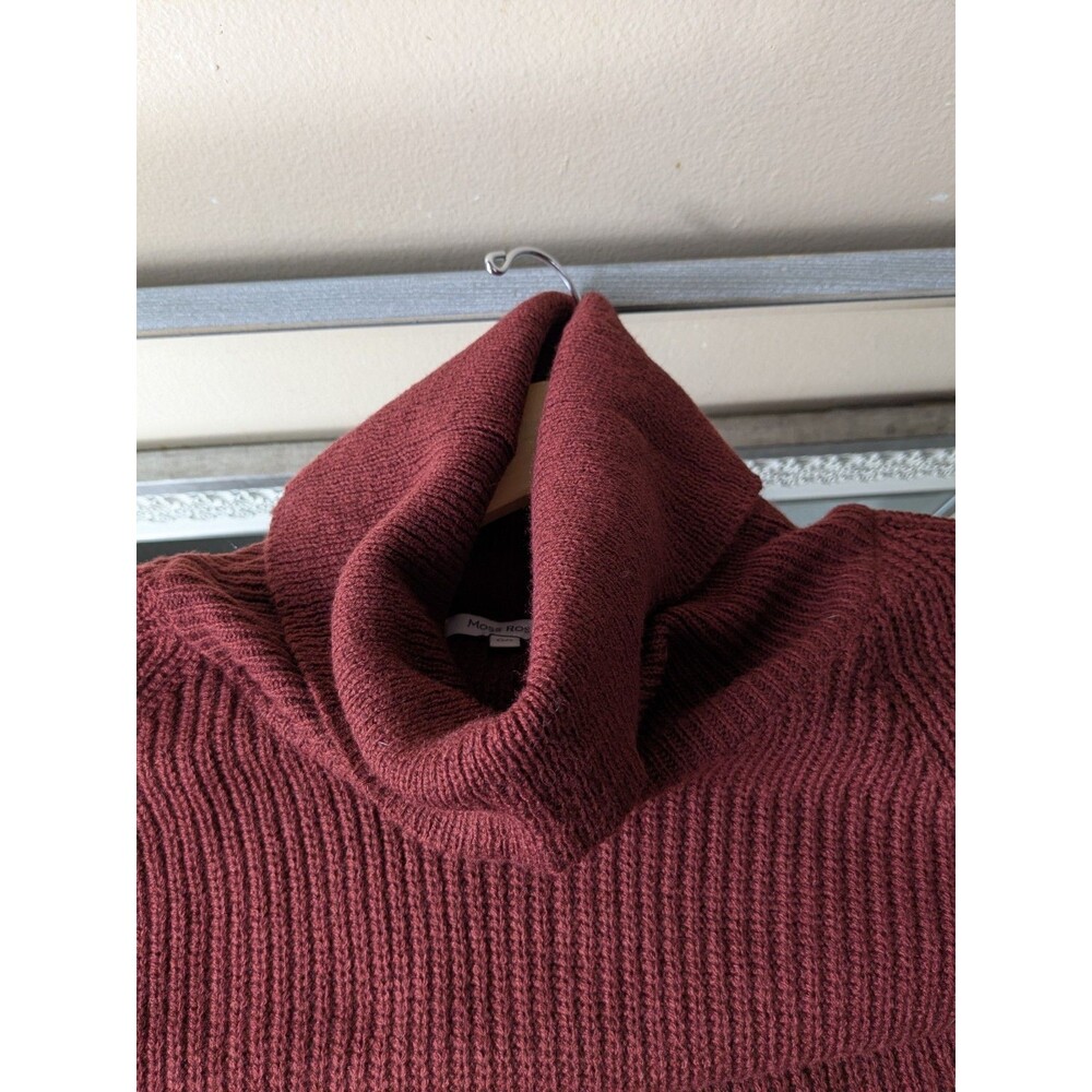 Moss Rose Turtleneck Sweater Cape OS - Picture 6 of 6